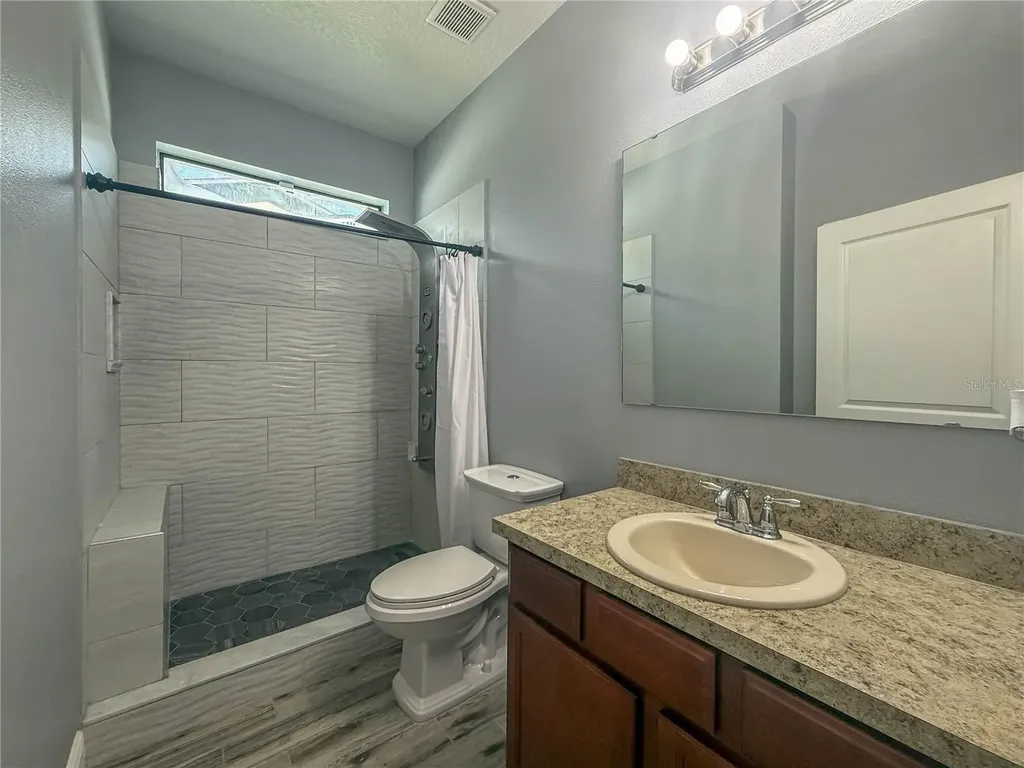 2911 Orange Haven Way Kissimmee FL 34746