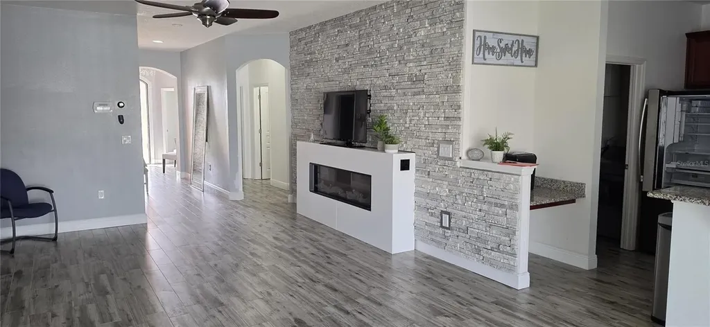 2911 Orange Haven Way Kissimmee FL 34746