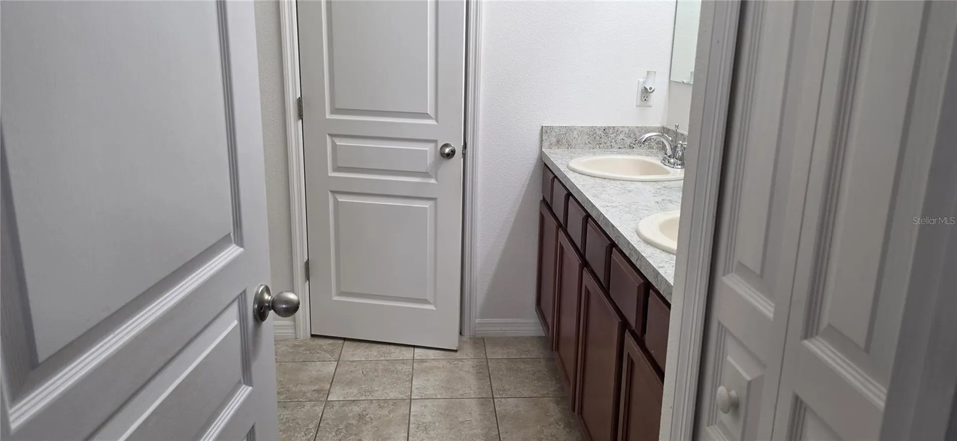 2911 Orange Haven Way Kissimmee FL 34746