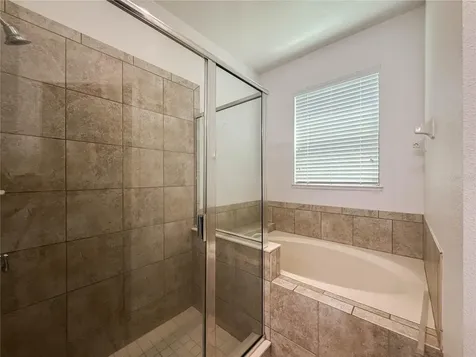 2911 Orange Haven Way Kissimmee FL 34746
