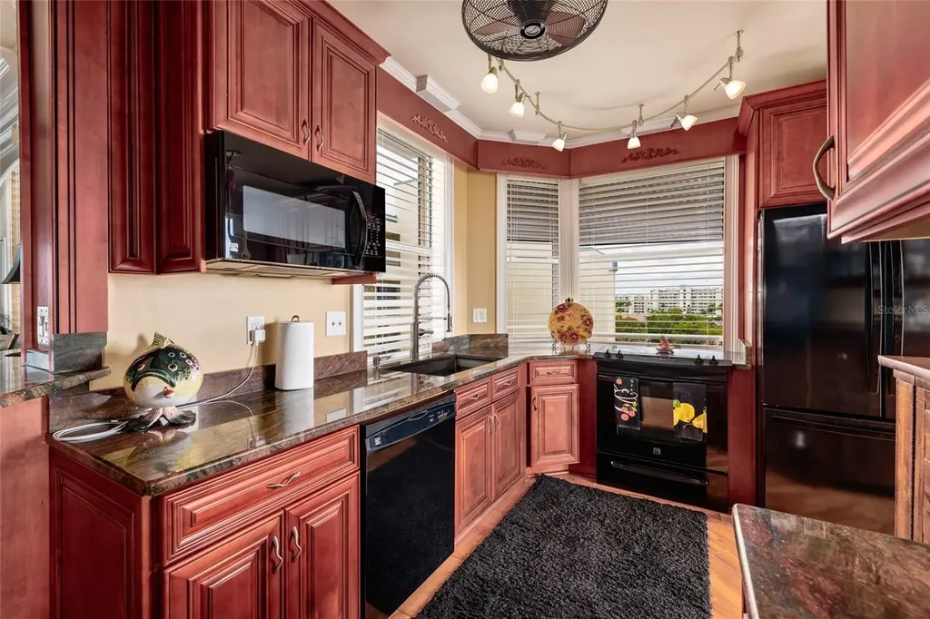 7862 Sailboat Key Boulevard S South Pasadena FL 33707