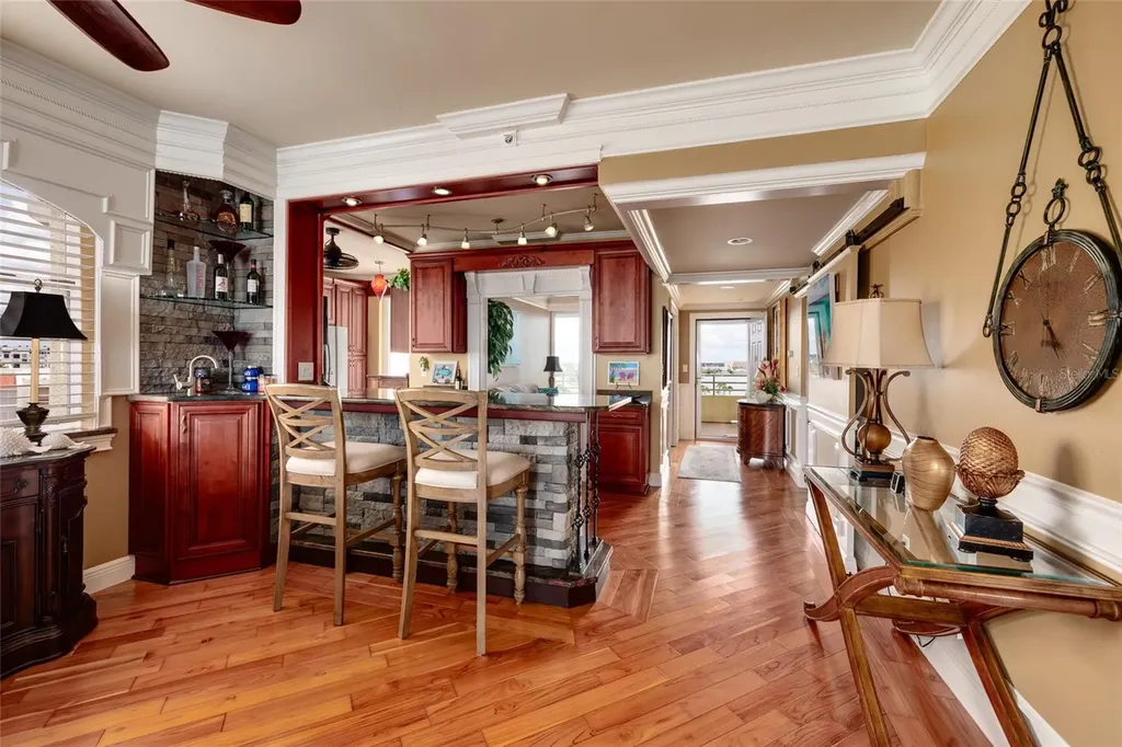 7862 Sailboat Key Boulevard S South Pasadena FL 33707