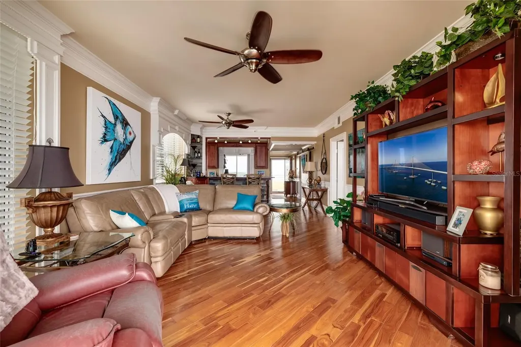 7862 Sailboat Key Boulevard S South Pasadena FL 33707