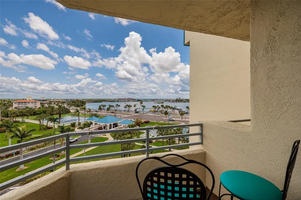 7862 Sailboat Key Boulevard S South Pasadena FL 33707