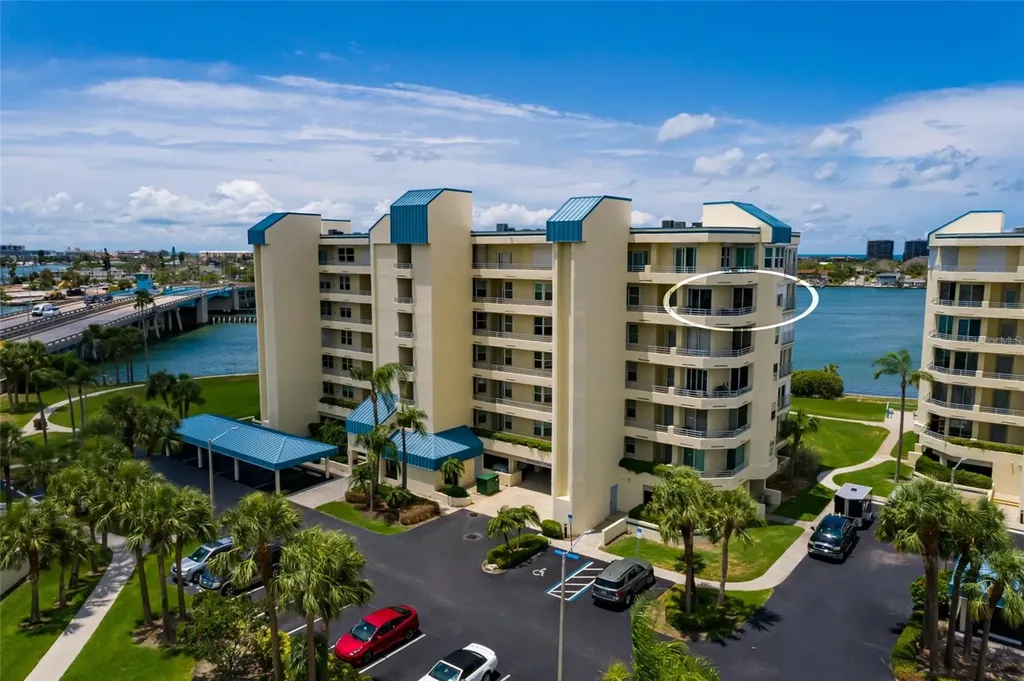 7862 Sailboat Key Boulevard S South Pasadena FL 33707