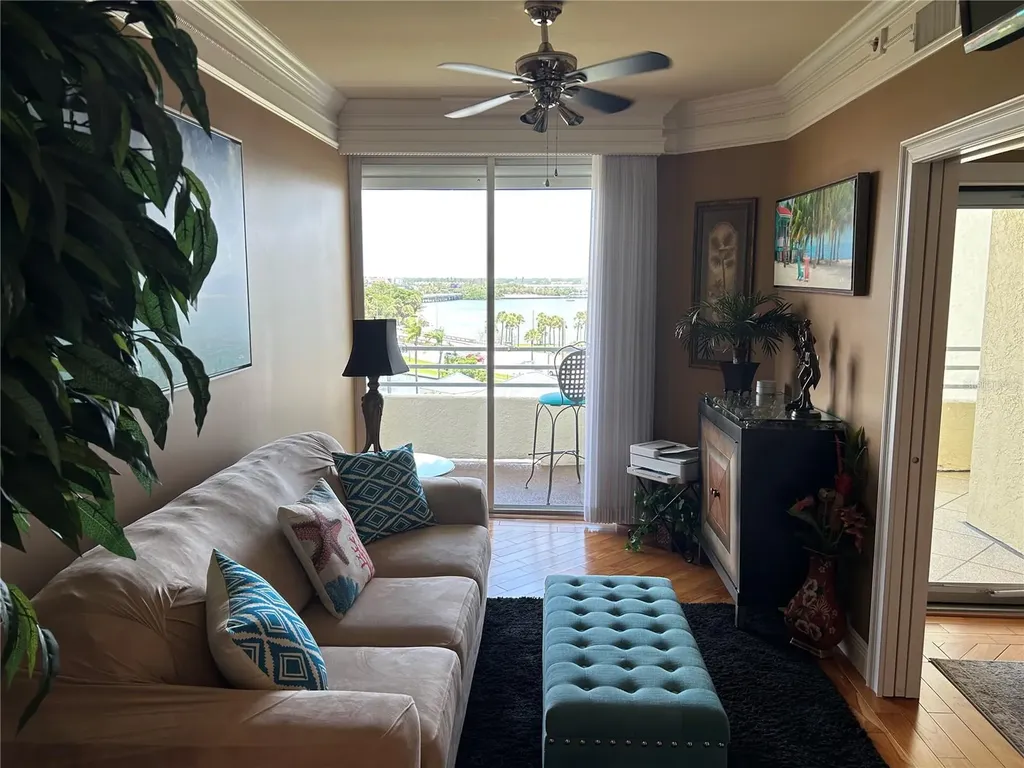 7862 Sailboat Key Boulevard S South Pasadena FL 33707