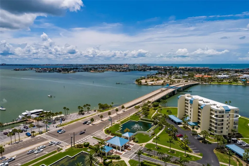 7862 Sailboat Key Boulevard S South Pasadena FL 33707