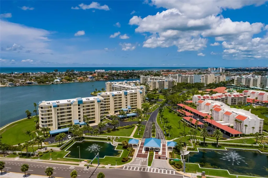 7862 Sailboat Key Boulevard S South Pasadena FL 33707