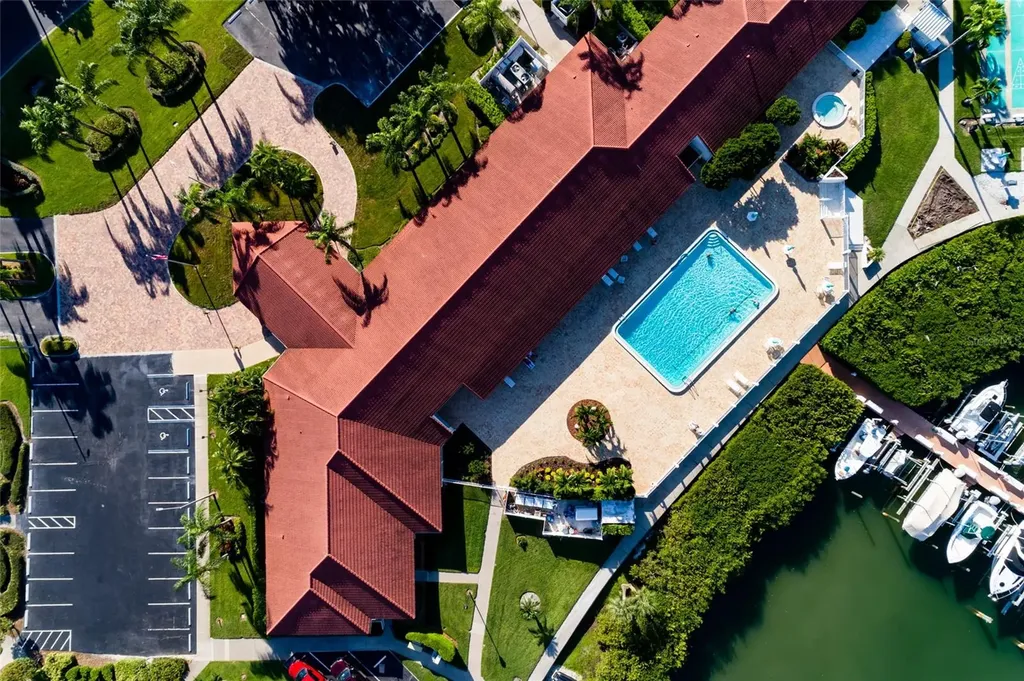 7862 Sailboat Key Boulevard S South Pasadena FL 33707