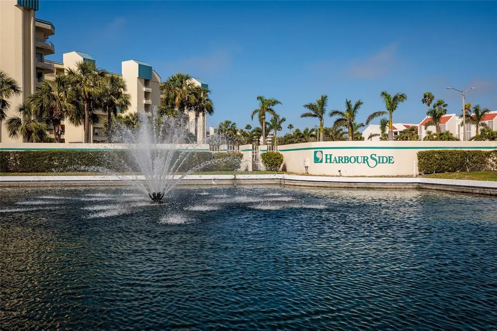 7862 Sailboat Key Boulevard S South Pasadena FL 33707