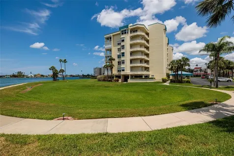 7862 Sailboat Key Boulevard S South Pasadena FL 33707