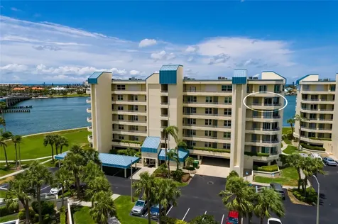7862 Sailboat Key Boulevard S South Pasadena FL 33707