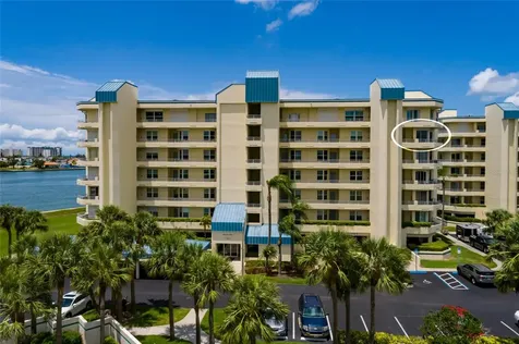 7862 Sailboat Key Boulevard S South Pasadena FL 33707