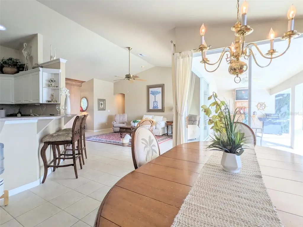 546 SE 4th Street Cape Coral FL 33990