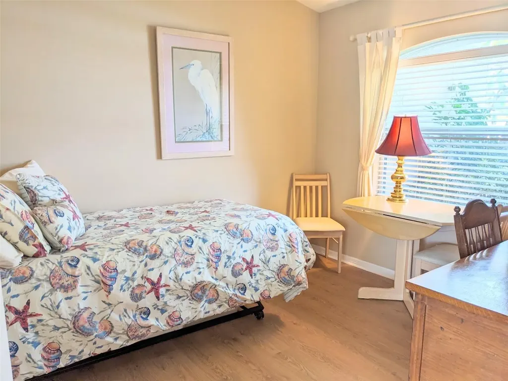 546 SE 4th Street Cape Coral FL 33990