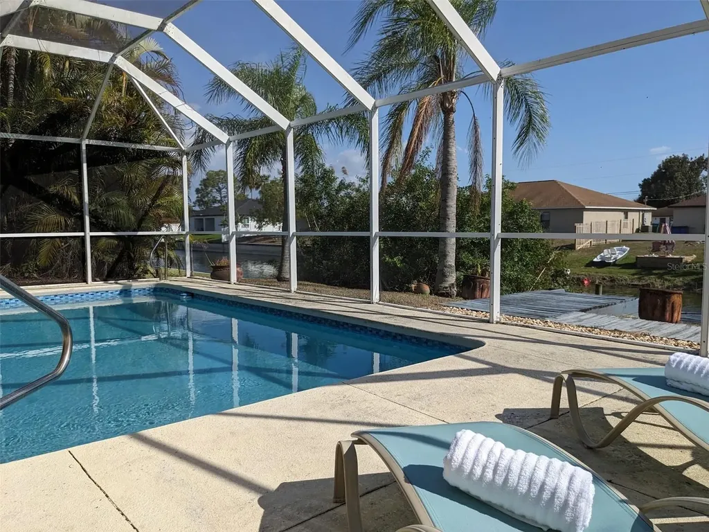 546 SE 4th Street Cape Coral FL 33990