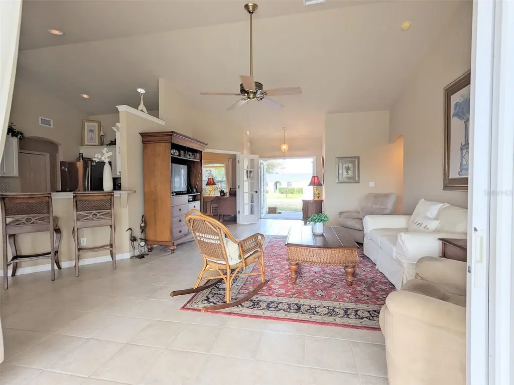 546 SE 4th Street Cape Coral FL 33990