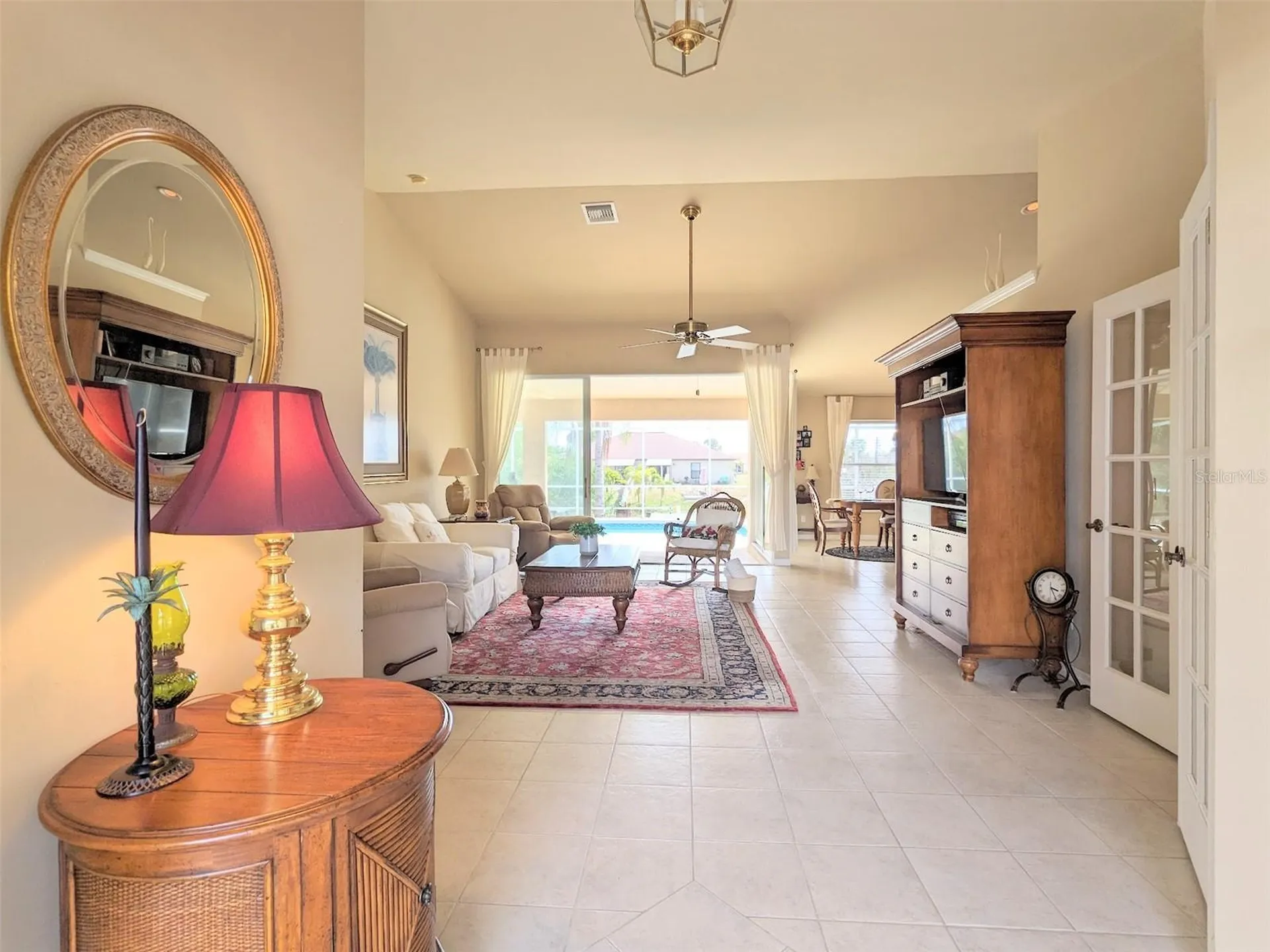546 SE 4th Street Cape Coral FL 33990