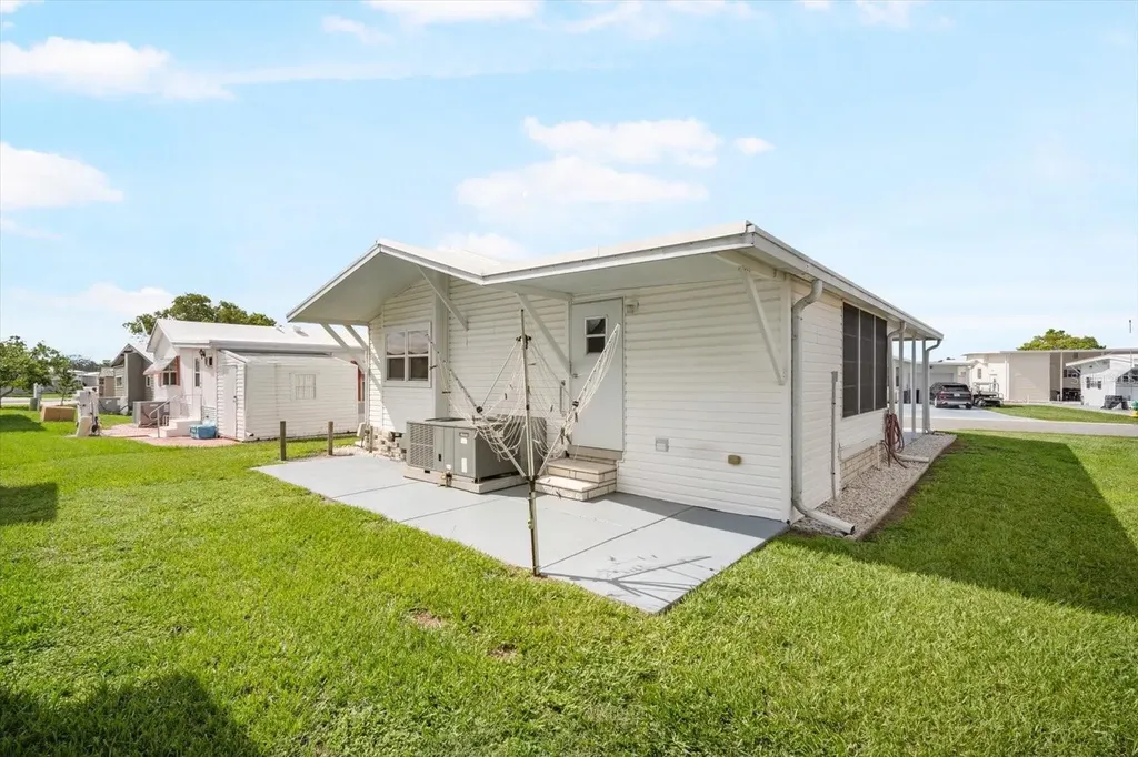 35045 Cynthia Avenue Zephyrhills FL 33541