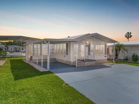 35045 Cynthia Avenue Zephyrhills FL 33541