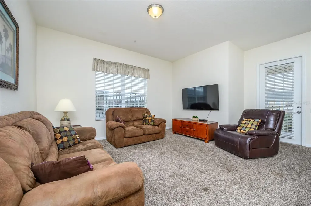 4804 Cayview Avenue Orlando FL 32819