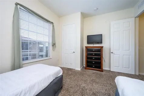 4804 Cayview Avenue Orlando FL 32819
