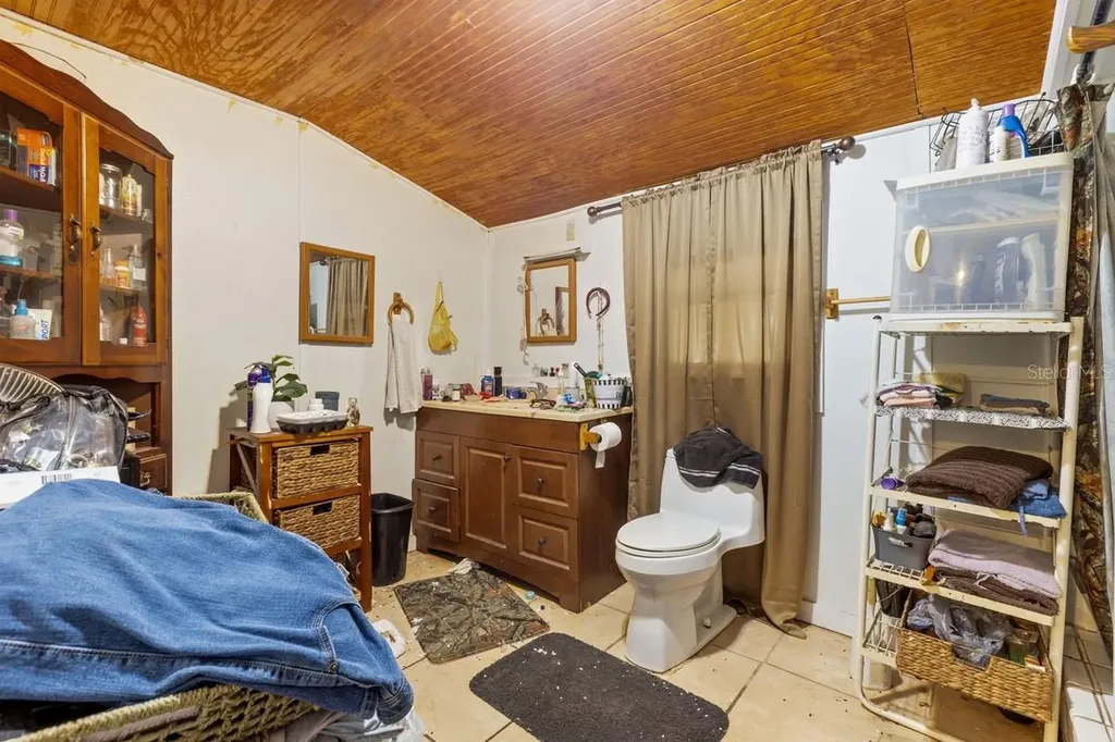 6954 1st Street Mulberry FL 33860