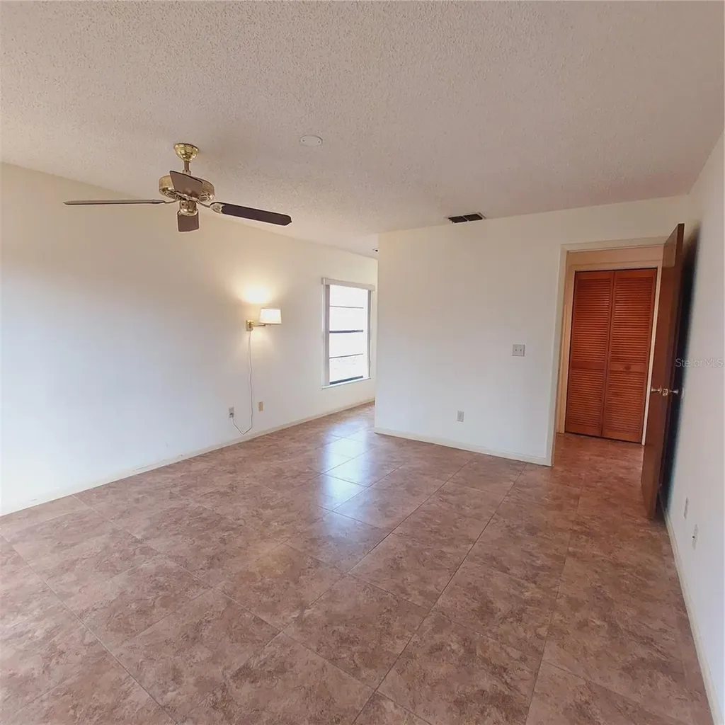 14902 Oldgate Place Tampa FL 33624