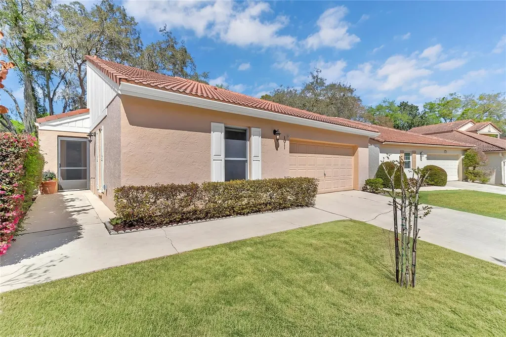 1011 W Pebble Beach Circle Winter Springs FL 32708