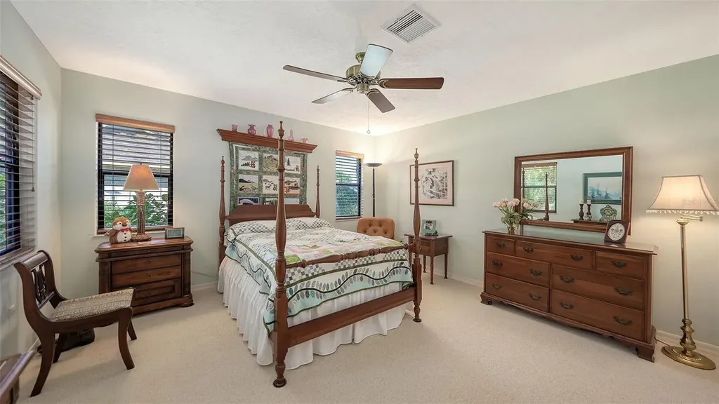 4310 74th Avenue E Sarasota FL 34243