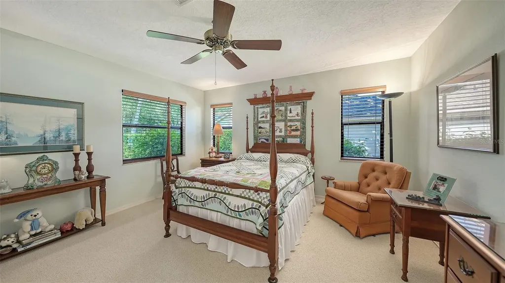 4310 74th Avenue E Sarasota FL 34243