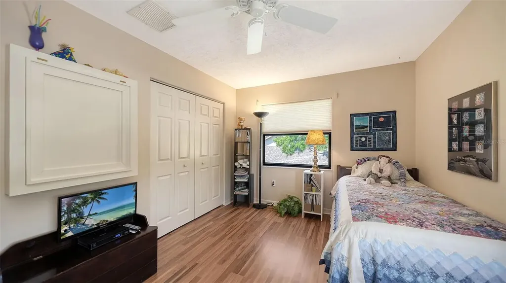 4310 74th Avenue E Sarasota FL 34243