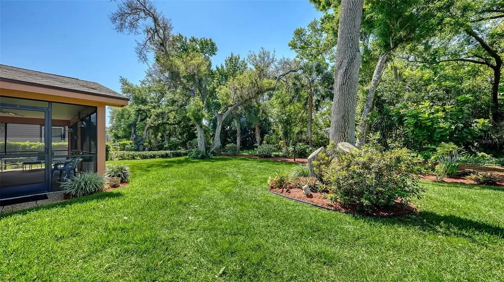 4310 74th Avenue E Sarasota FL 34243