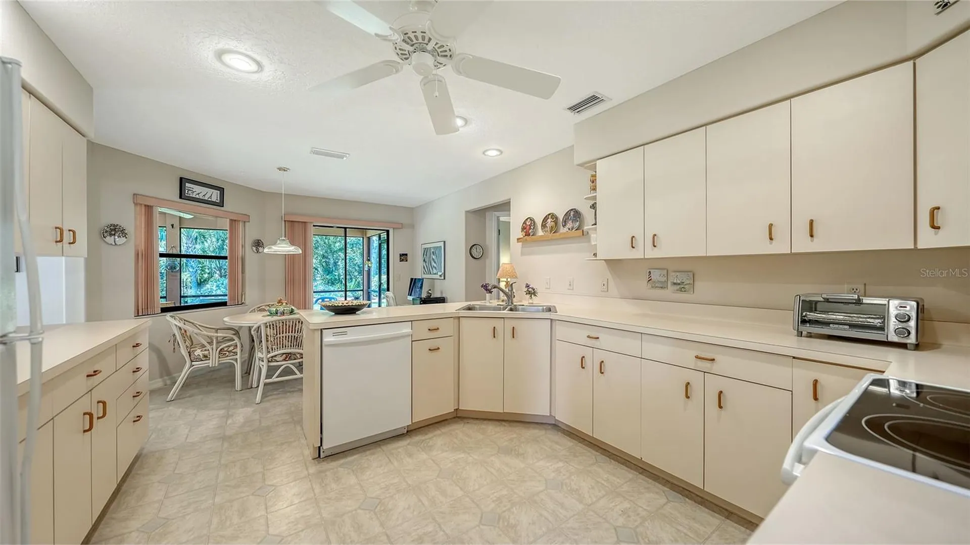 4310 74th Avenue E Sarasota FL 34243