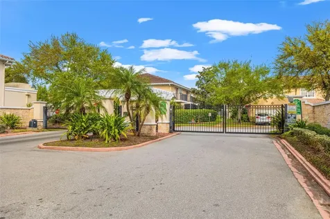 184 Valencia Circle St Petersburg FL 33716