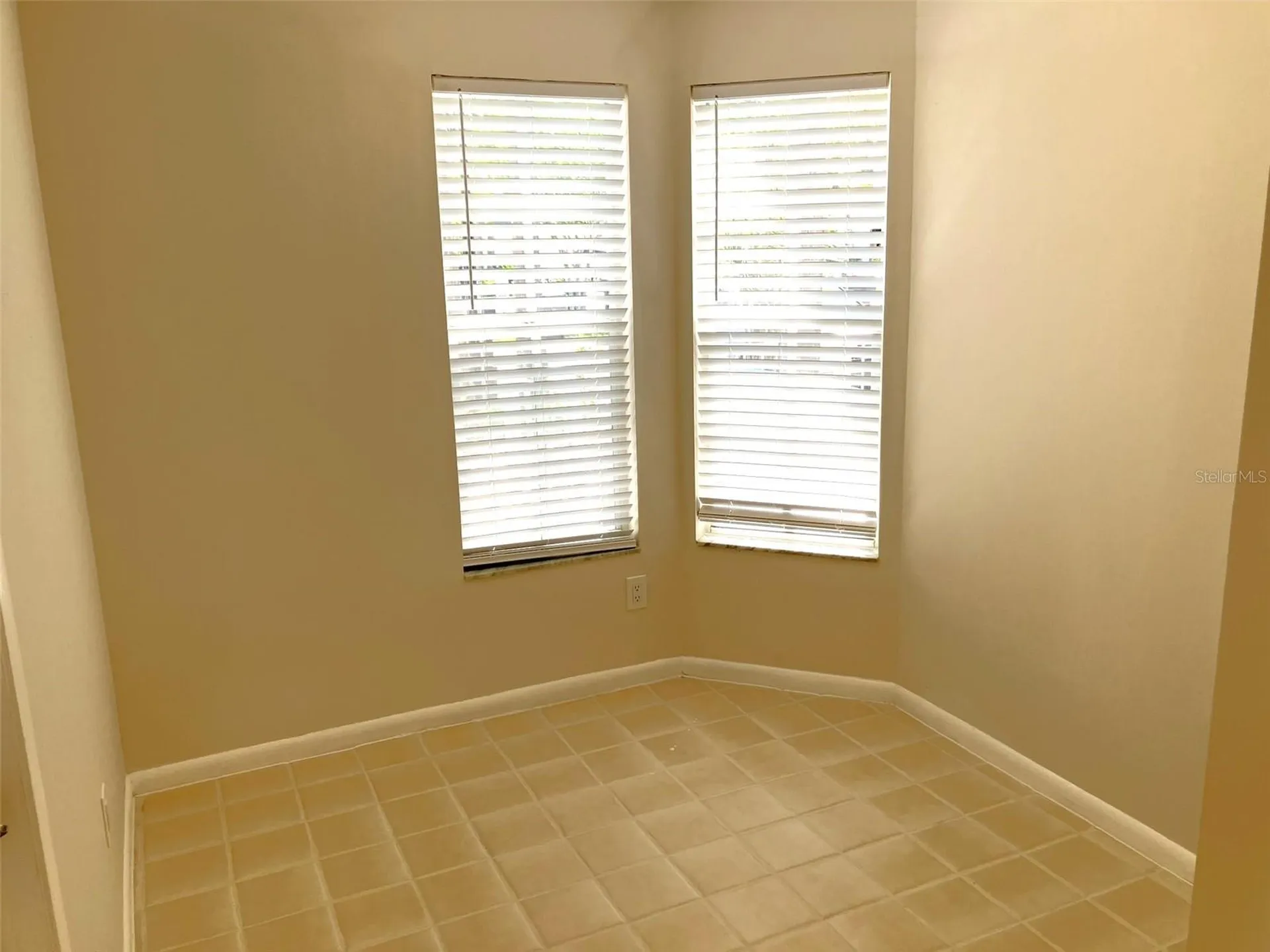 1988 Georgia Circle S Clearwater FL 33760