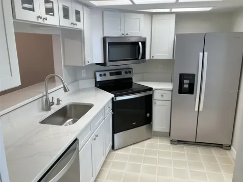 1988 Georgia Circle S Clearwater FL 33760