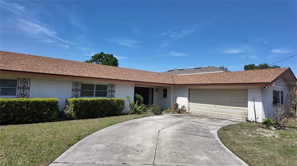 5026 N Socrum Loop Road Lakeland FL 33809