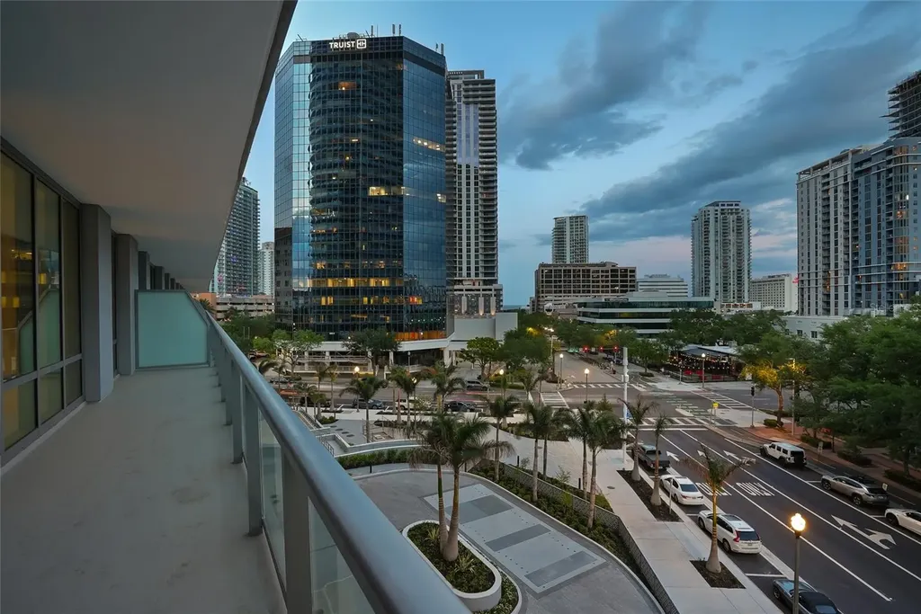 400 Central Avenue St Petersburg FL 33701