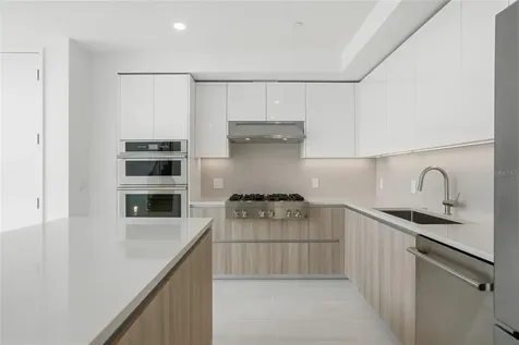 400 Central Avenue St Petersburg FL 33701