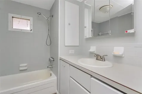 5105 8th Street W Bradenton FL 34207