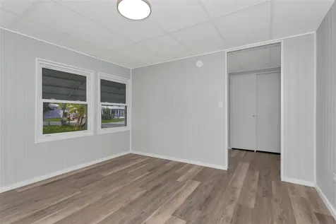 5105 8th Street W Bradenton FL 34207