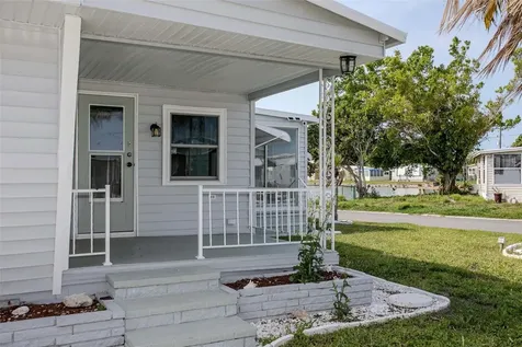 5105 8th Street W Bradenton FL 34207