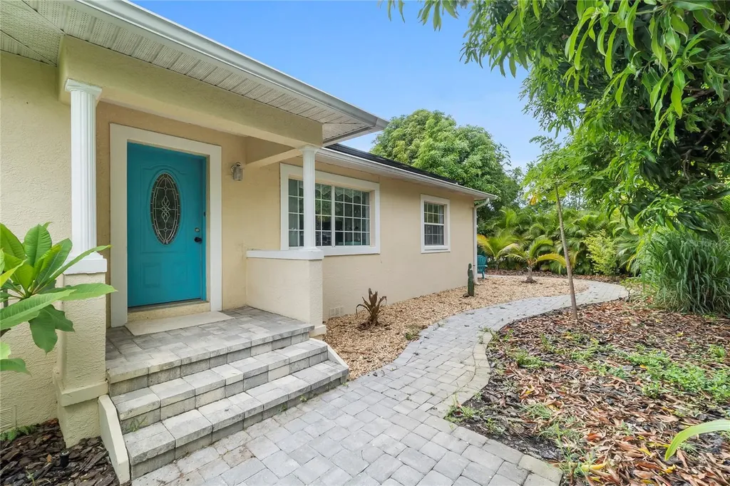 1701 38th Avenue St Petersburg FL 33713