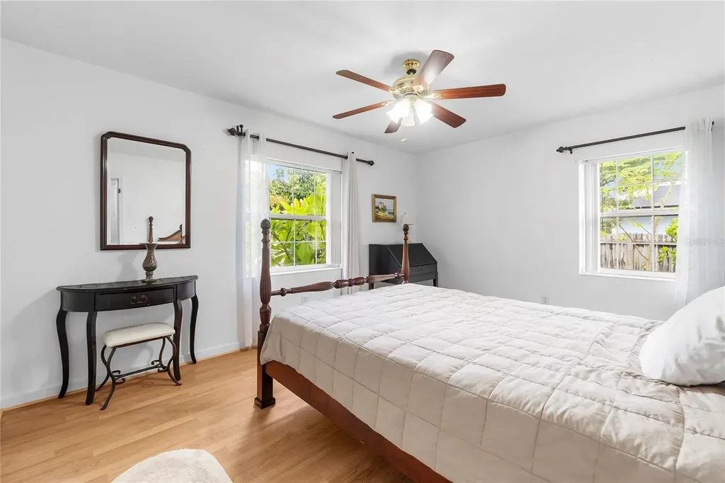 1701 38th Avenue St Petersburg FL 33713
