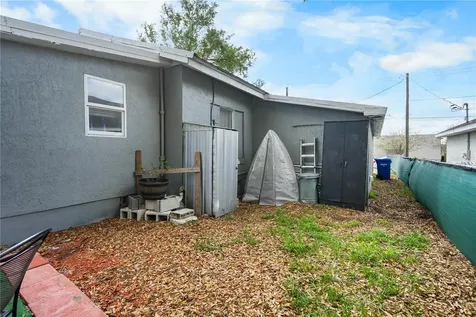 221 Avenue L NE Winter Haven FL 33881