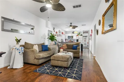 221 Avenue L NE Winter Haven FL 33881