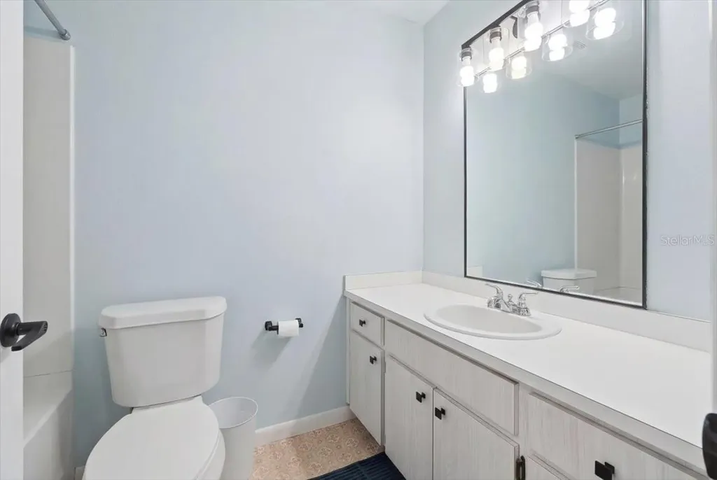 215 Carla Ann Court Auburndale FL 33823
