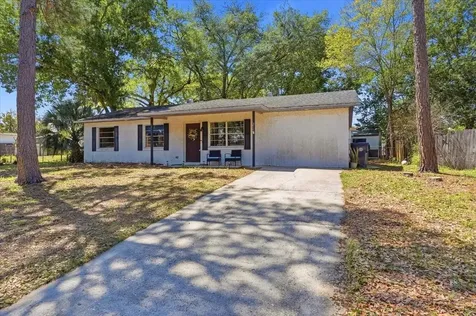 215 Carla Ann Court Auburndale FL 33823