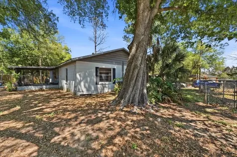 215 Carla Ann Court Auburndale FL 33823